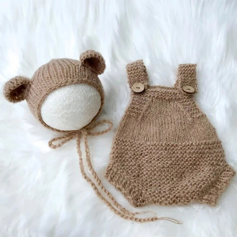 Adorable Crochet Baby Photography Set - Newborn Romper & Hat Costume Props