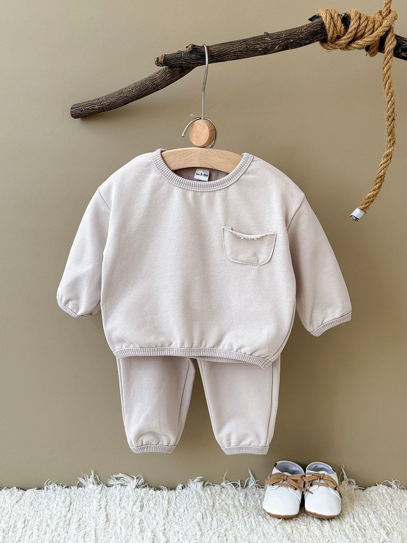Little Explorer New York Sweatshirt & Jogger Set - Cozy Cotton Toddler Outfit