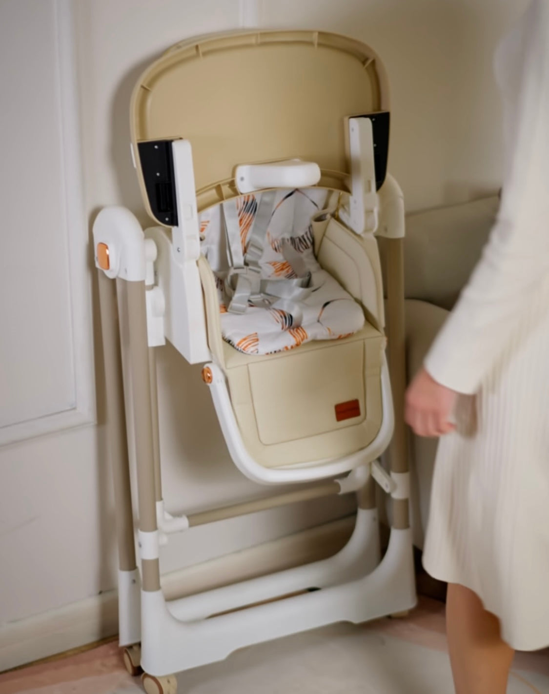 Jupiter Grey 2-in-1 Baby High Chair & Swing