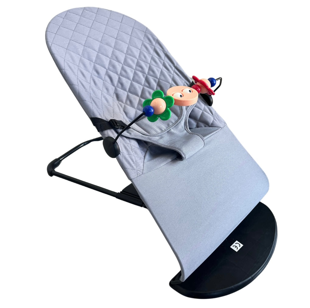Baby Rocker Bouncer Chair with Soothing Vibration and Toy Bar