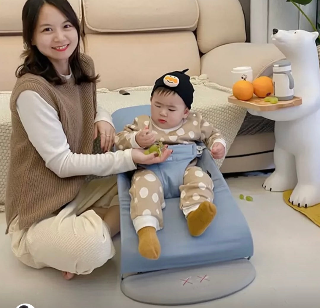 Baby Rocker Bouncer Chair with Soothing Vibration and Toy Bar