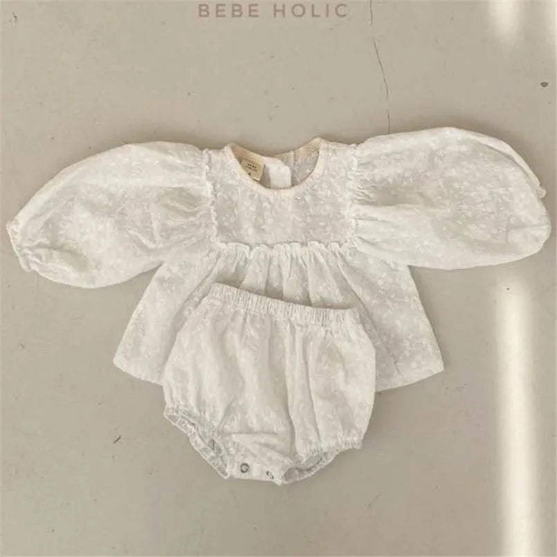 Elegant Vintage Lace Baby Girl Jumpsuit - Timeless Spring & Fall Outfit