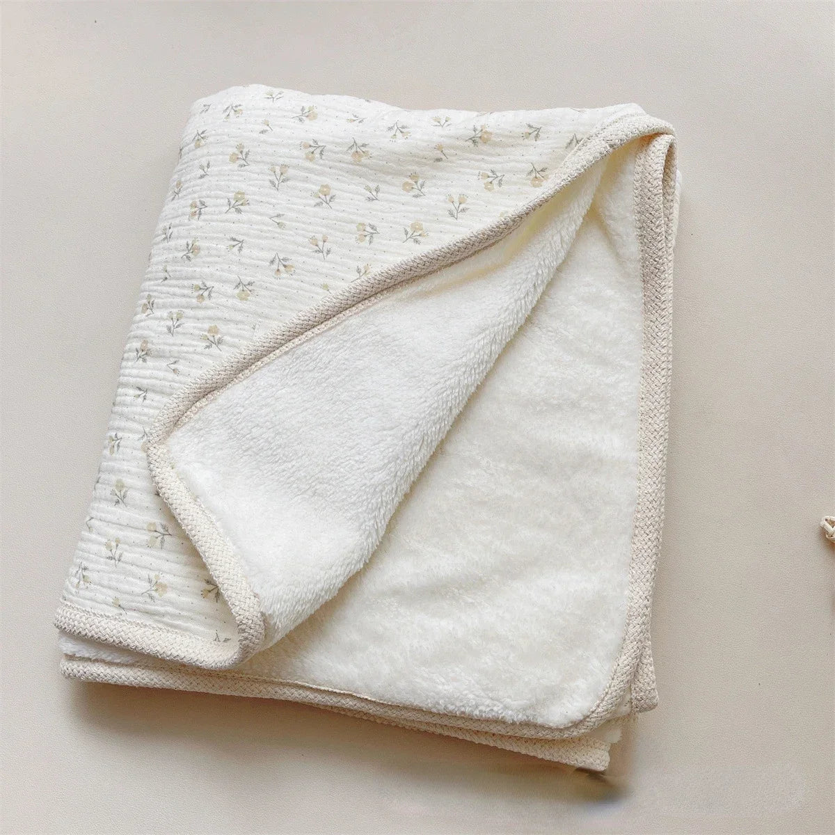 Winter Baby Blanket - Ultra-Soft Fleece Cotton Muslin Swaddle (90×130cm)