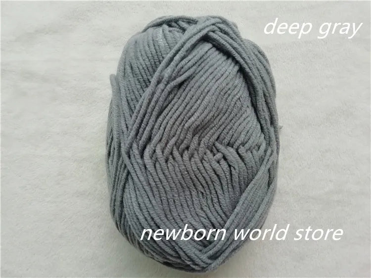 Newborn Photography Props - Hand-Knitted Jumpsuit & Hat Set