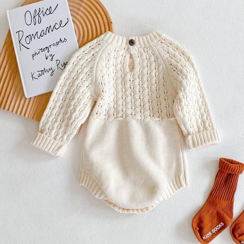 Baby Girl Knitted Romper - Sweetheart Triangle Hollow Waist Jumpsuit (0-3 Years)