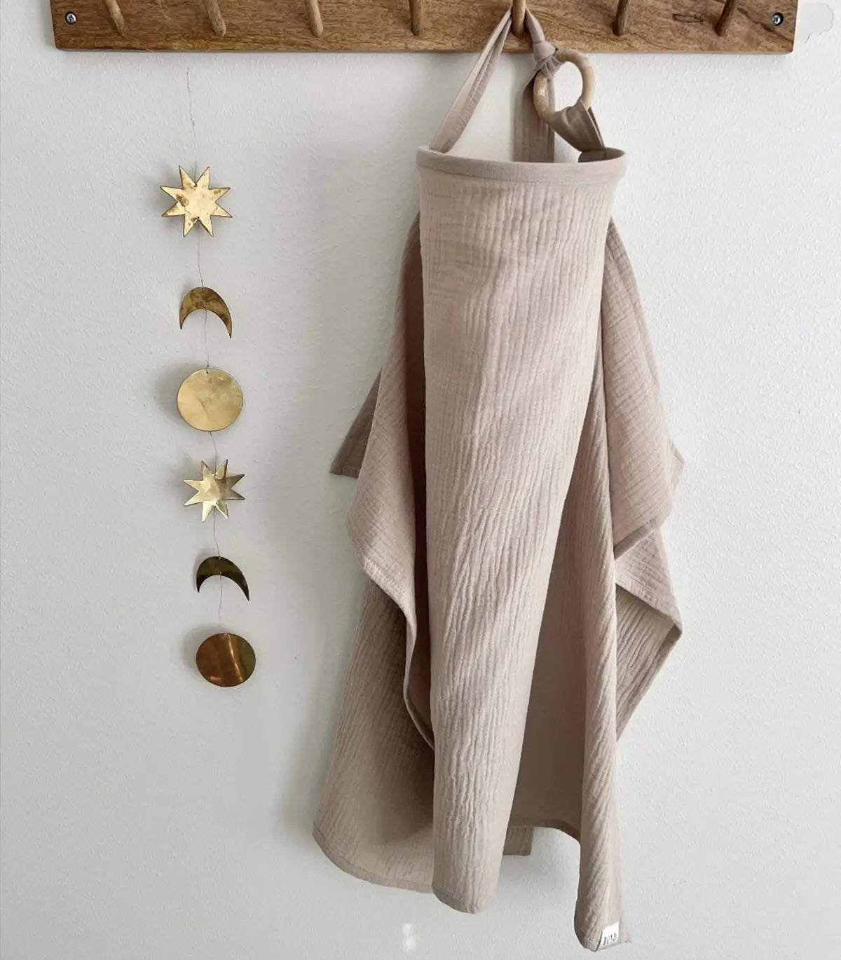 Cozy Cuddles Nursing Cover - Soft Cotton Muslin for Mama & Baby 💕